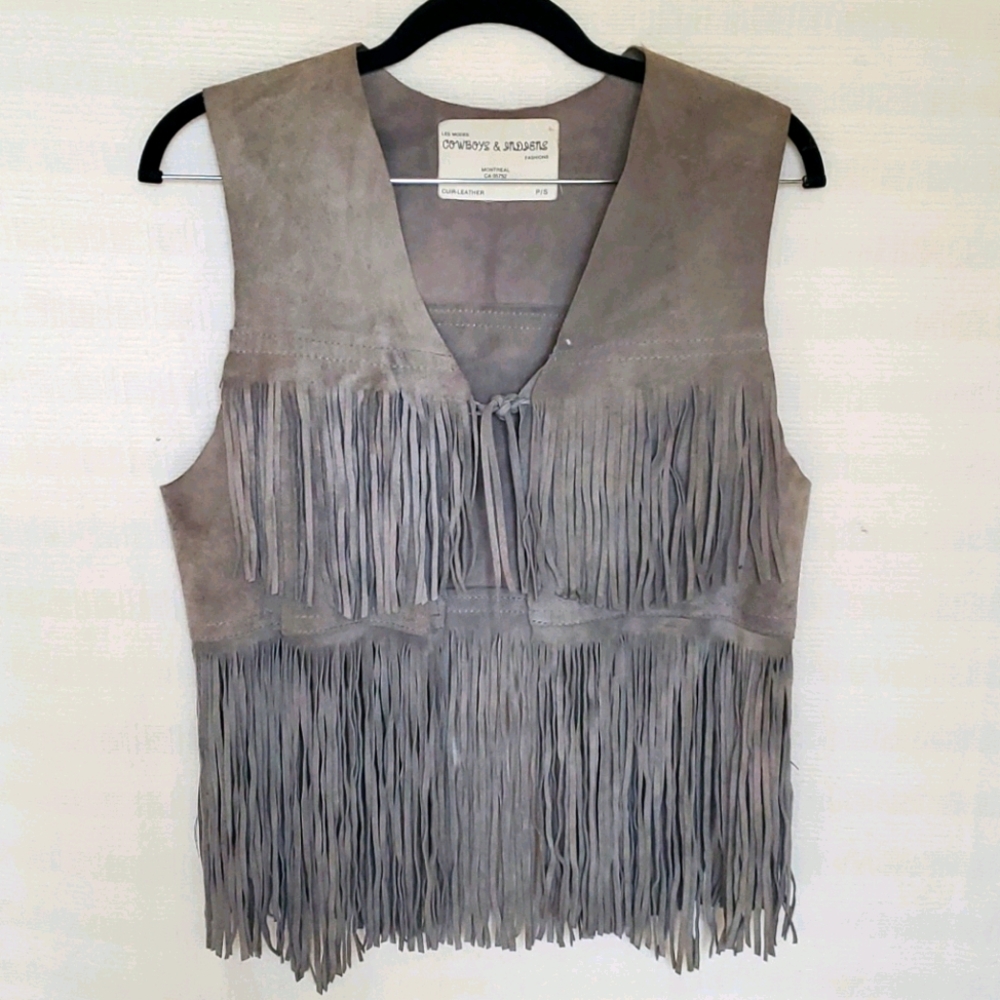 💥Host Pick💥 60s Suede Fringe Vest